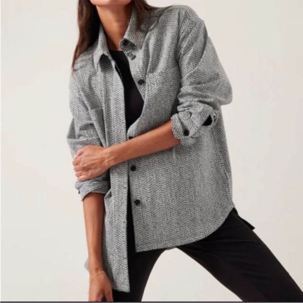 Athleta Gray Button-Up Top